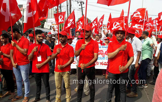 Vijayan Pinarai rally in Mangalore